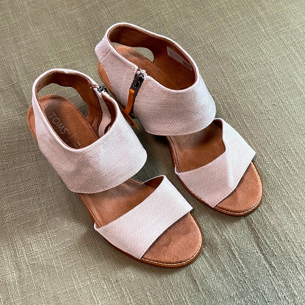 Toms Canvas Strap Heels - Size 9